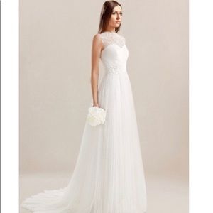 Simple Sleeveless Wedding Dress